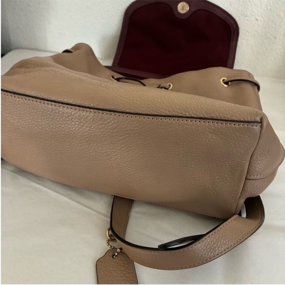 Coach Elle pebbled leather backpack - Picture 10 of 12